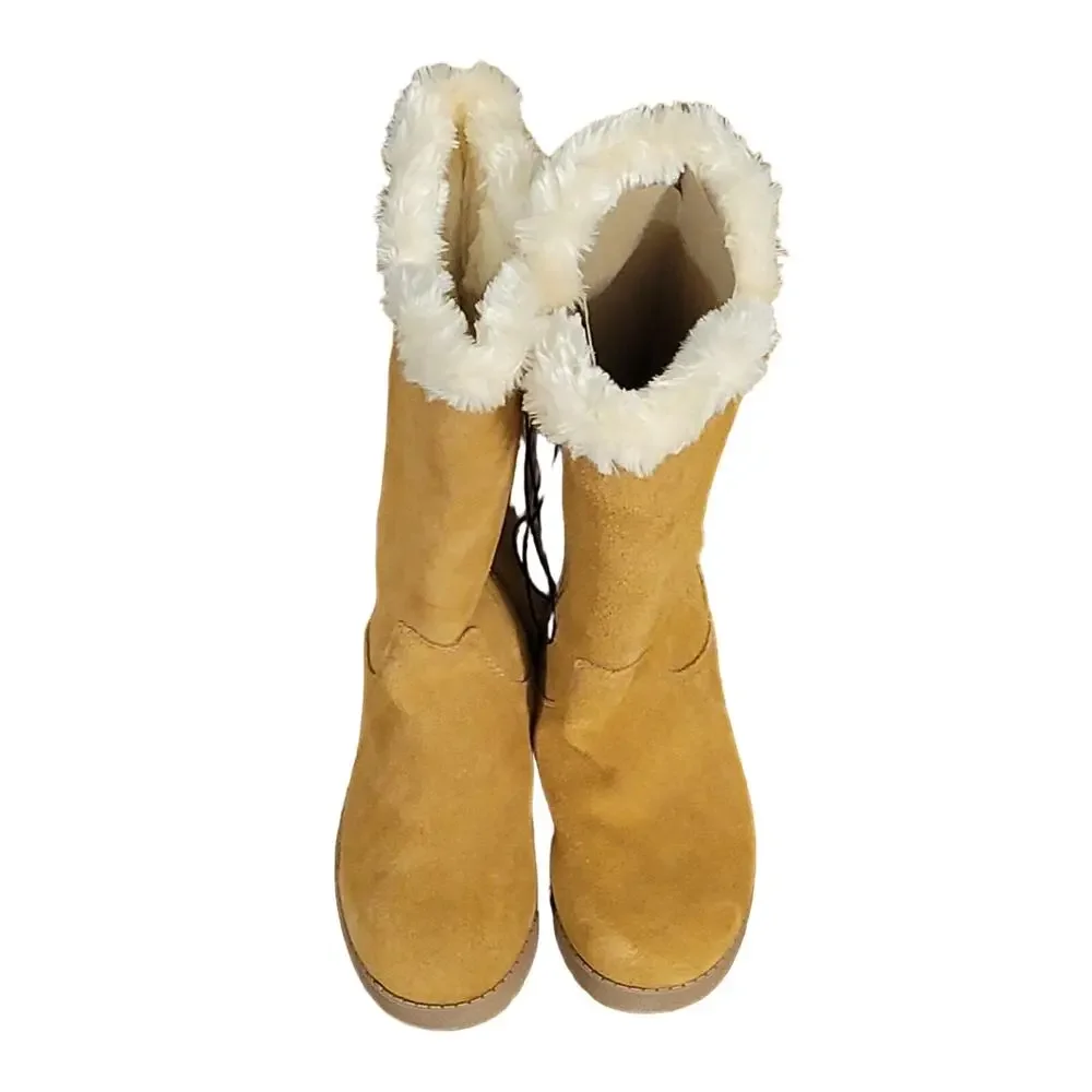 Universal Thread Women's Tan Boots, Sz 6, NWT